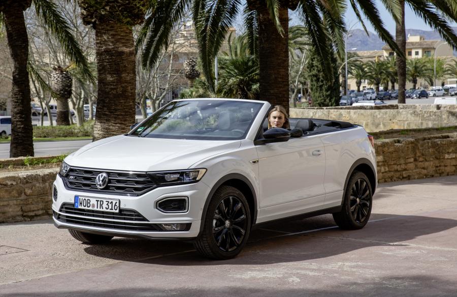  Volkswagen T-Roc Cabriolet R-Line 2019 года  (WW) (фото 77 из 137)